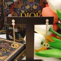$25.00 USD Christian Dior Earrings For Women #1372782