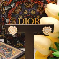 $27.00 USD Christian Dior Earrings For Women #1372819