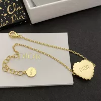 $32.00 USD Christian Dior Bracelets For Women #1372826
