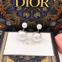 $25.00 USD Christian Dior Earrings For Women #1373101