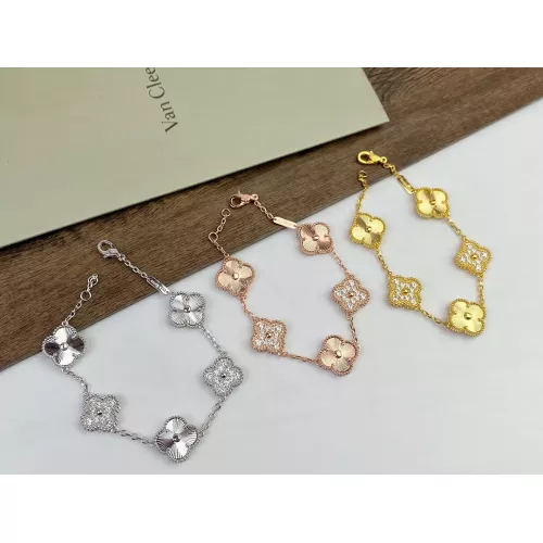 Replica Van Cleef & Arpels Bracelets For Women #1373142 $34.00 USD for Wholesale