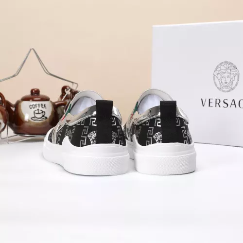 Replica Versace Casual Shoes For Men #1373596 $68.00 USD for Wholesale