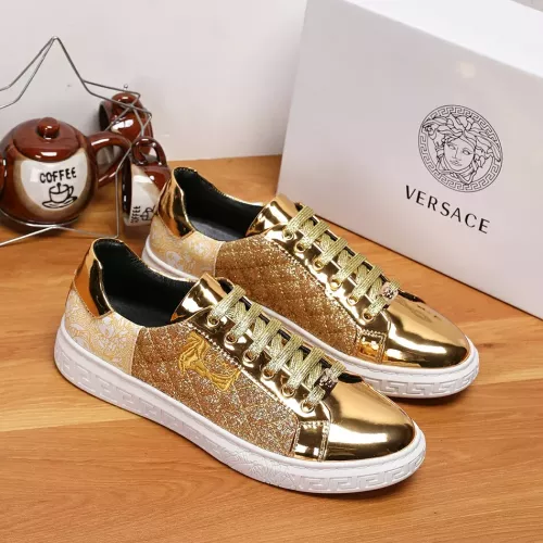 Replica Versace Casual Shoes For Men #1373602 $72.00 USD for Wholesale