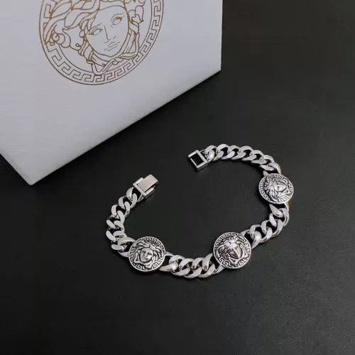Replica Versace Bracelets For Unisex #1373773 $72.00 USD for Wholesale