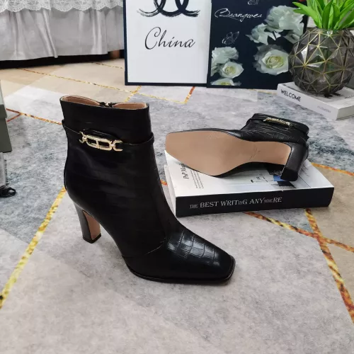 Replica Tom Ford Boots For Women #1374256 $150.00 USD for Wholesale