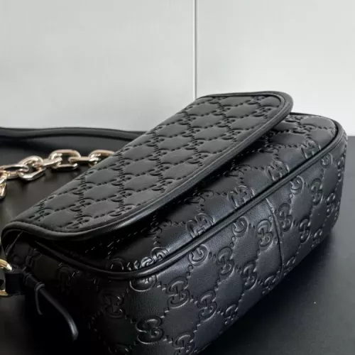 Replica Gucci AAA Quality Shoulder Bags For Women #1376289 $92.00 USD for Wholesale
