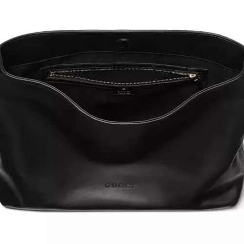 Replica Gucci AAA Quality Shoulder Bags For Women #1376300 $244.63 USD for Wholesale
