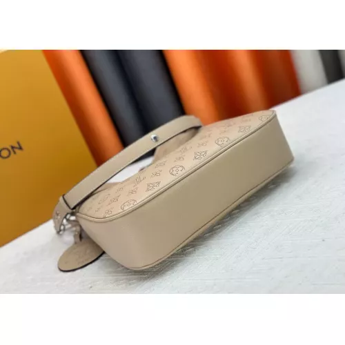 Replica Louis Vuitton AAA Quality Messenger Bags For Women #1376329 $68.00 USD for Wholesale