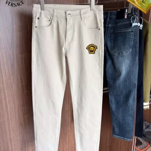 Replica Versace Jeans For Men #1376365 $48.00 USD for Wholesale