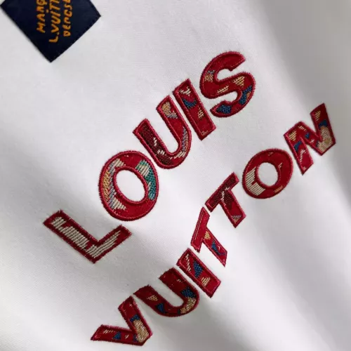 Replica Louis Vuitton LV T-Shirts Long Sleeved For Men #1377202 $56.00 USD for Wholesale