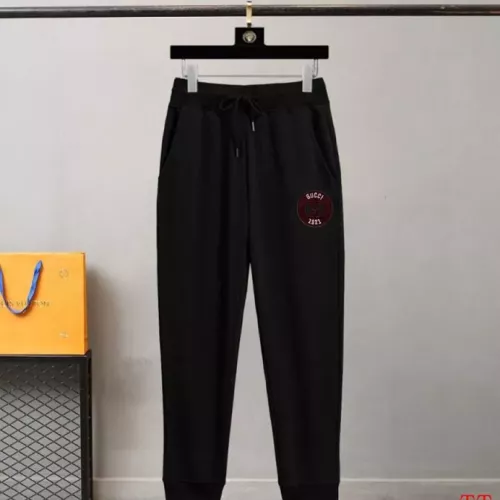 Replica Gucci Tracksuits Long Sleeved For Men #1377370 $92.00 USD for Wholesale