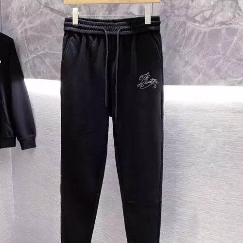 Replica Louis Vuitton LV Tracksuits Long Sleeved For Men #1377393 $92.00 USD for Wholesale