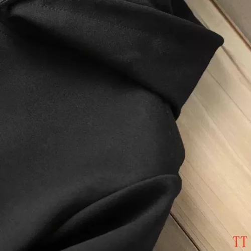 Replica Louis Vuitton LV Tracksuits Long Sleeved For Men #1377405 $92.00 USD for Wholesale