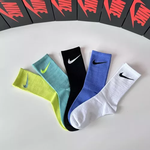 Replica Nike Socks #1377720 $29.00 USD for Wholesale