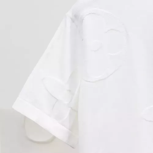 Replica Louis Vuitton LV T-Shirts Short Sleeved For Unisex #1378498 $45.00 USD for Wholesale