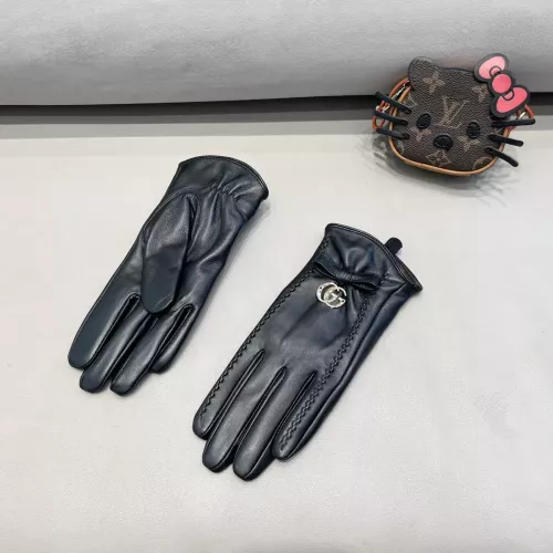 Replica Gucci Gloves For Women #1379120 $45.00 USD for Wholesale