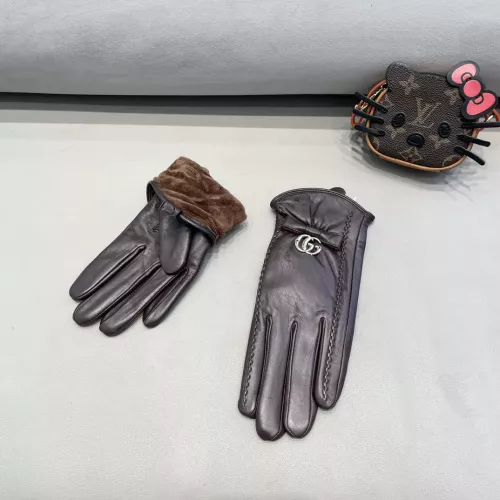 Gucci Gloves For Women #1379121