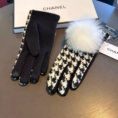 Replica Chanel Gloves #1379189 $36.00 USD for Wholesale