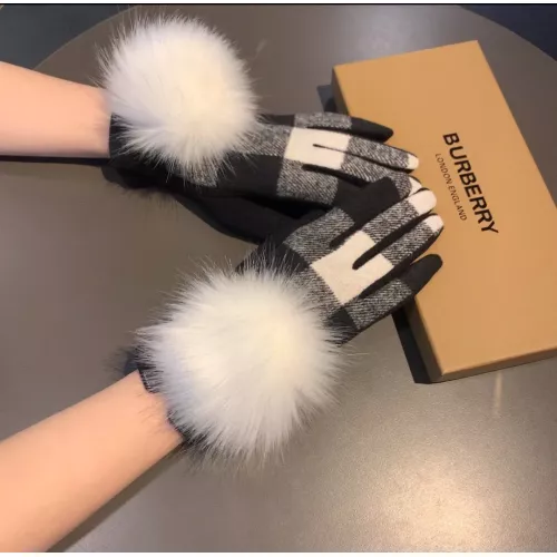 Replica Burberry Gloves #1379195 $42.00 USD for Wholesale