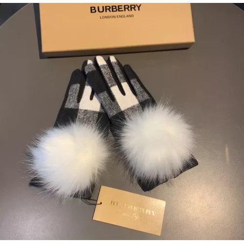 Replica Burberry Gloves #1379195 $42.00 USD for Wholesale