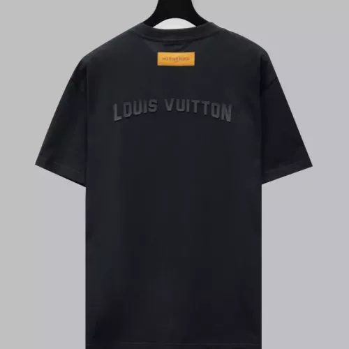 Replica Louis Vuitton LV T-Shirts Short Sleeved For Unisex #1379584 $42.00 USD for Wholesale