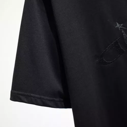 Replica Louis Vuitton LV T-Shirts Short Sleeved For Unisex #1379587 $42.00 USD for Wholesale