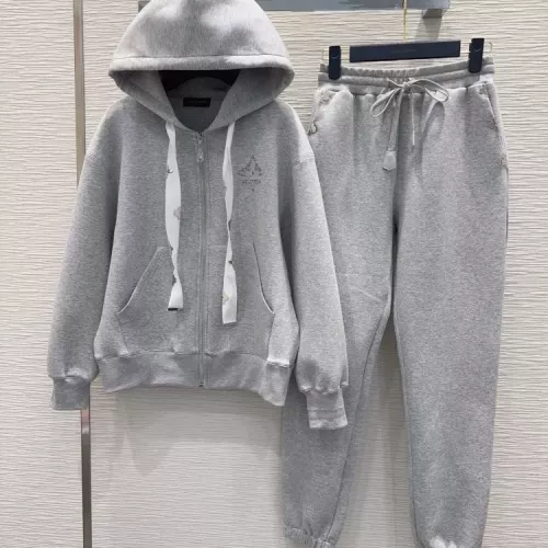 Louis Vuitton LV Tracksuits Long Sleeved For Women #1380354 $105.00 USD, Wholesale Replica Louis Vuitton LV Tracksuits