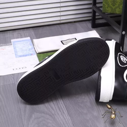 Replica Gucci Casual Shoes For Men #1381595 $88.00 USD for Wholesale