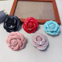 $23.00 USD Chanel Brooches For Women #1373185