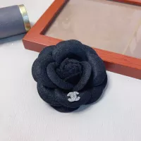 $23.00 USD Chanel Brooches For Women #1373189