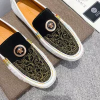 $85.00 USD Versace Leather Shoes For Men #1373576
