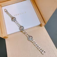 $72.00 USD Versace Bracelets For Unisex #1373773