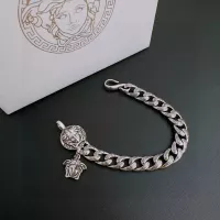 $82.00 USD Versace Bracelets For Unisex #1373783