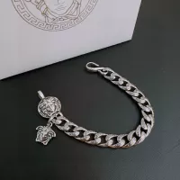 $82.00 USD Versace Bracelets For Unisex #1373783