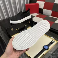 $80.00 USD Valentino Casual Shoes For Men #1374331
