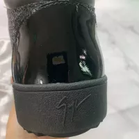 $98.00 USD Giuseppe Zanotti High Tops Shoes For Women #1374493