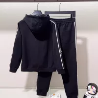 $98.00 USD Gucci Tracksuits Long Sleeved For Unisex #1375335