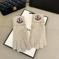 $38.00 USD Moncler Gloves #1377816