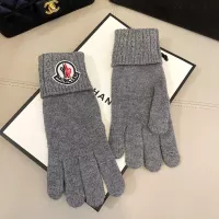 $38.00 USD Moncler Gloves #1377818