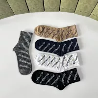 $27.00 USD Gucci Socks #1378259