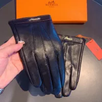 $52.00 USD Hermes Gloves For Men #1379017