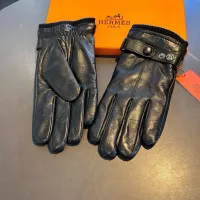 $56.00 USD Hermes Gloves For Men #1379018