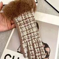 $40.00 USD Chanel Gloves #1379071