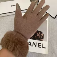 $40.00 USD Chanel Gloves #1379071