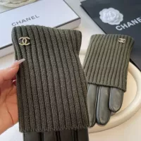 $42.00 USD Chanel Gloves For Women #1379084
