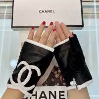 $60.00 USD Chanel Gloves For Women #1379117
