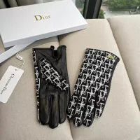 $64.00 USD Christian Dior Gloves For Women #1379140