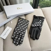 $64.00 USD Christian Dior Gloves For Women #1379140