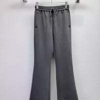 $100.00 USD Louis Vuitton LV Tracksuits Long Sleeved For Women #1380312