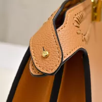 $205.00 USD Fendi AAA Quality Handbags For Women #1380645